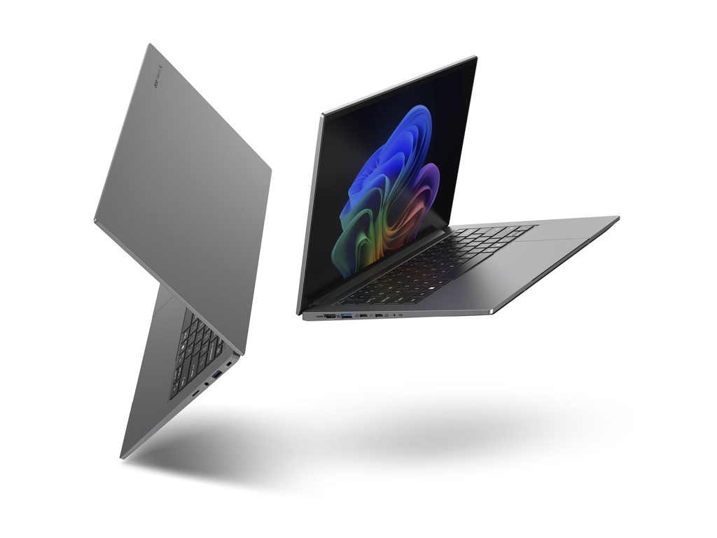 Acer Swift X 14 AI SFX14-61G - 180°-Scharnierdesign - AMD Ryzen AI 9 365 / 2 GHz - Win 11 Home - GeForce RTX 5070 - 32 GB RAM - 1.024 TB SSD NVMe, QLC x 2 - 36.8 cm (14.5")