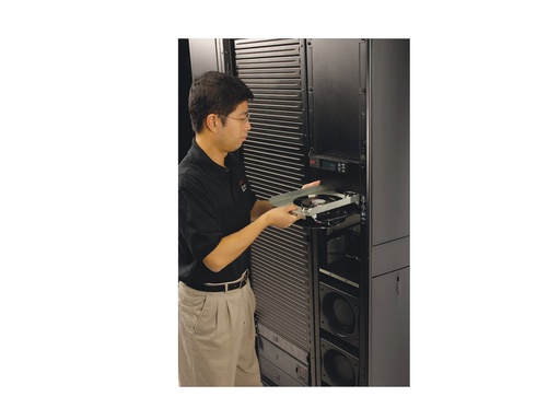 [WOE2YR-AX-70] APC On-Site Service On-Site Warranty Extension - Serviceerweiterung - Arbeitszeit und Ersatzteile (für USV- und SV-Geräte)